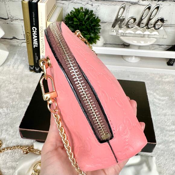 Gucci pink guccissima leather cosmetic clutch or wear as crossbody! - Picture 7 of 13